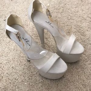 Very high white patented Platforms
